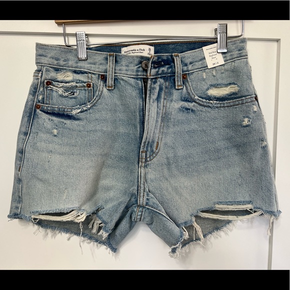 Abercrombie & Fitch Pants - NWT Abercrombie & Fitch Jean Shorts